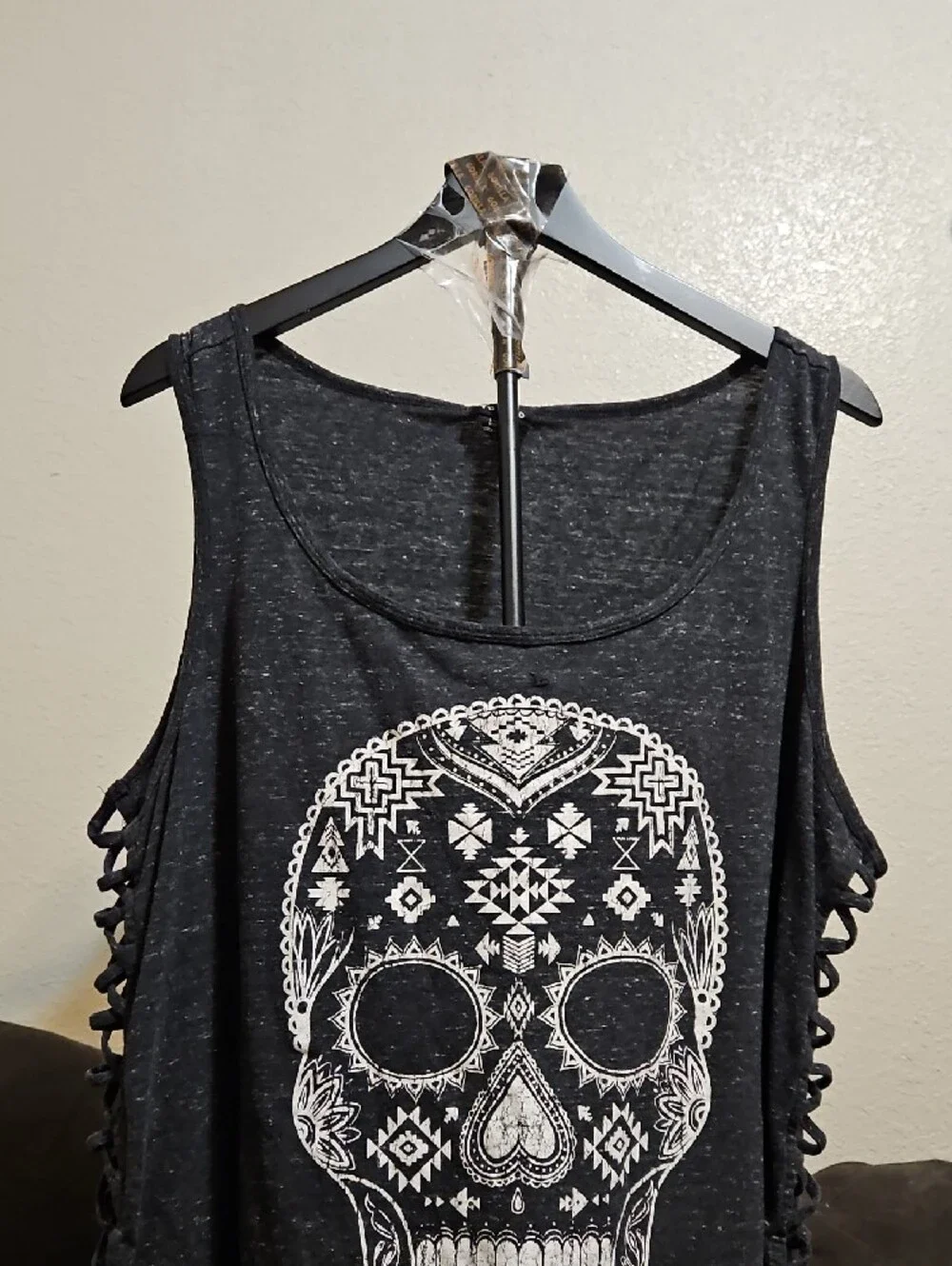 torrid Charcoal Tank with White Sugar Skull Graphic - Picture 2 of 7